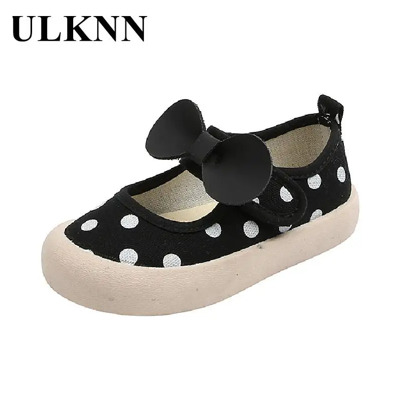 

Polka Dot Children's Canvas Shoes Babay Spring And Autumn Girls Biscuit Shoes Infants Soft Kindergarten Indoor Shoes Baby Shoes