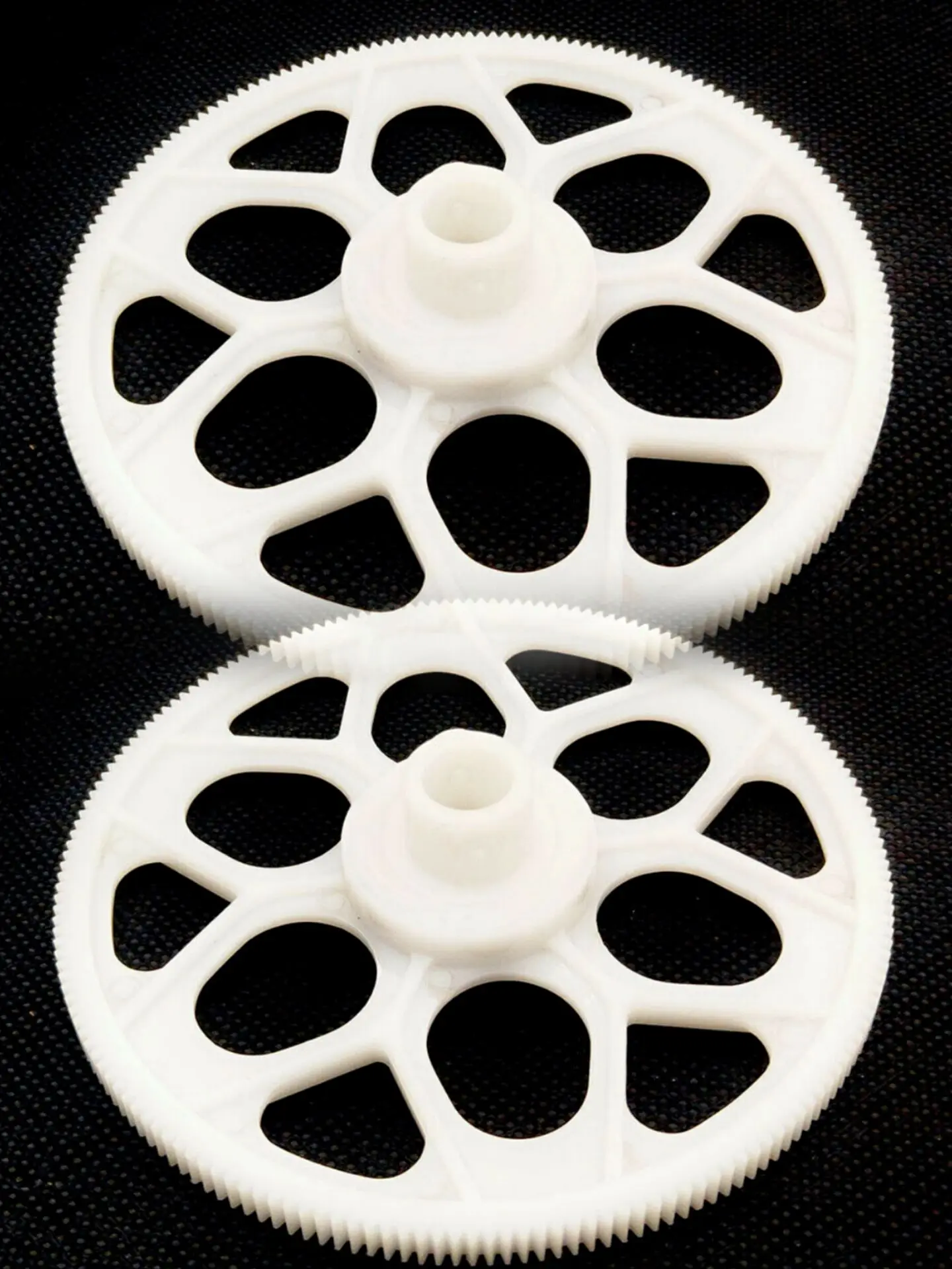 

2Pcs 550 Auto rotation Tail Drive Gear for Trex 550/600 Helicopter