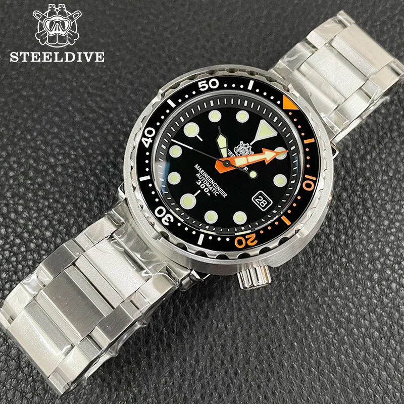 

Steeldive Tuna Men Mechanical Watch 47.5mm Sapphire 300m Waterproof Stainless Steel NH35 Automatic Movement Mens Dive Watches