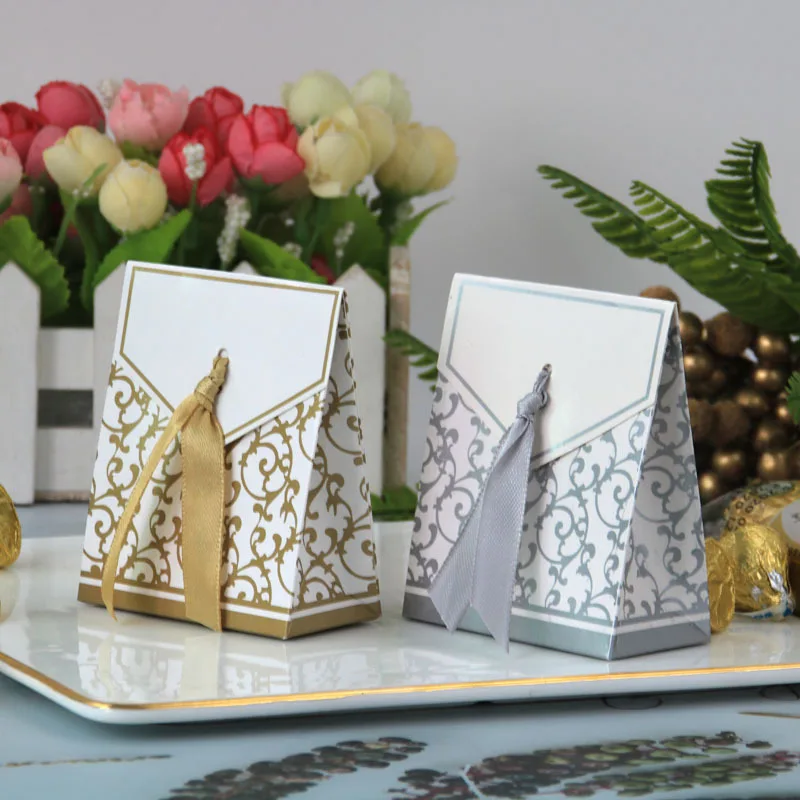 

10pcs Gold Silver Paper Candy Box Gift Bag Wedding Gift Packaging Baby Shower Favors Birthday Party Supplies Wedding Candy Box