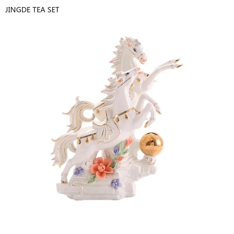 1 SZTUK Ceramiczna ozdoba zodiakalnego konia Bionic Nowoczesna kreatywna domowa szafka TV Wejście Sypialnia Biuro Pulpit Rzemiosło Butik Prezenty