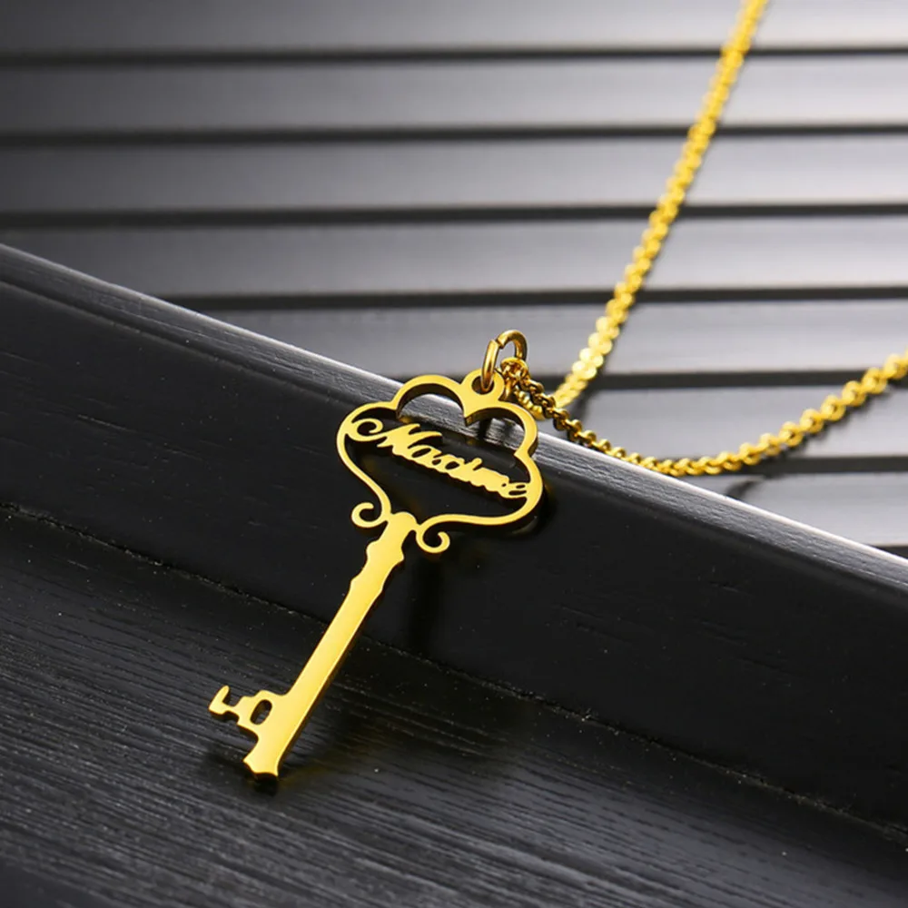 

JewelryX Custom Key Name Necklace Personalized Hollow Key Pendant Stainless Steel Heart Door Key Couple Jewelry Anniversary Gift