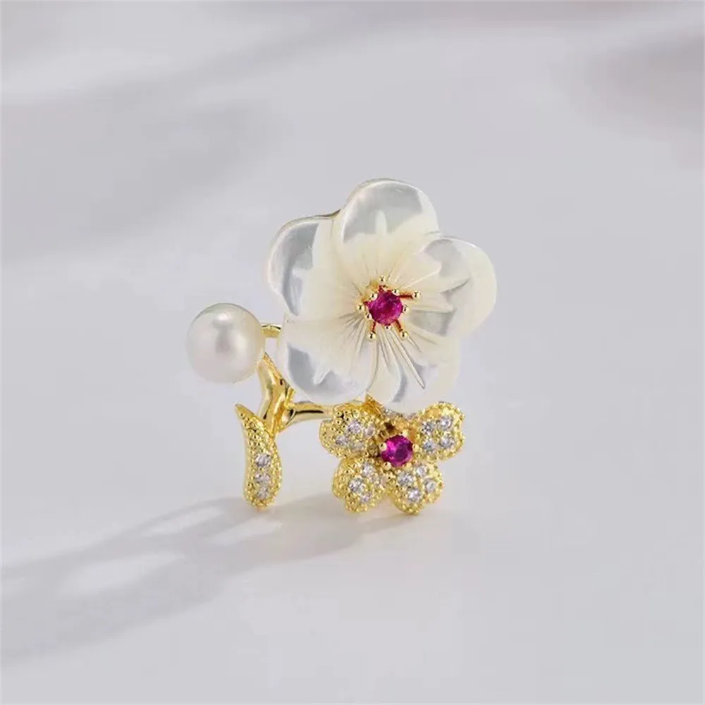 

Plum Blossom Fragrance Comes From Bitter Cold, Natural Shells, Plum Blossom Brooches, Natural Freshwater Pearls