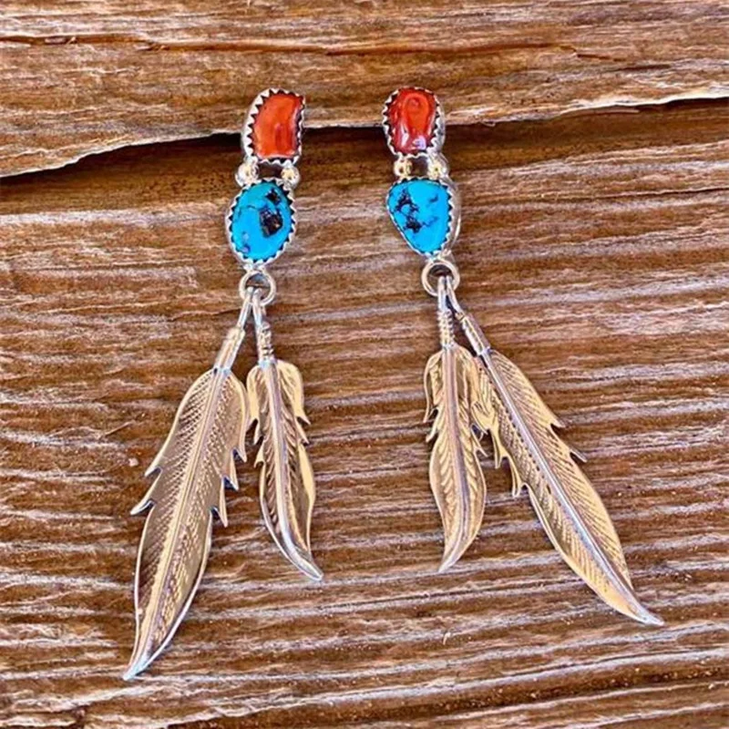 

Bohemia Turquoises Earrings Silver Feather Pendant Earrings for Women Female Party Earring Fashion Jewelry Accessories Gifts