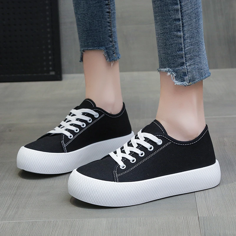 

Women's Canvas Shoes Classic Platform Sneakers Lace-up Leopard Print Girls Outdoor Shoes