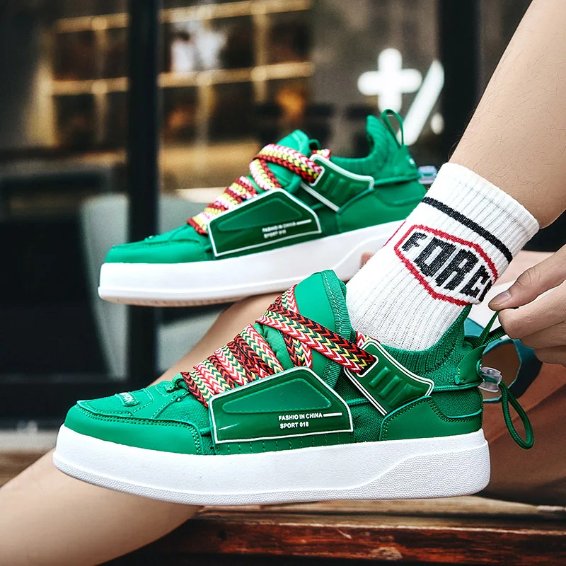 2022 New Platform Skateboard Shoes Men Superstar Skater Sneakers Streetwear Sports Shoes Men Design Hip hop Green Men's Sneakers