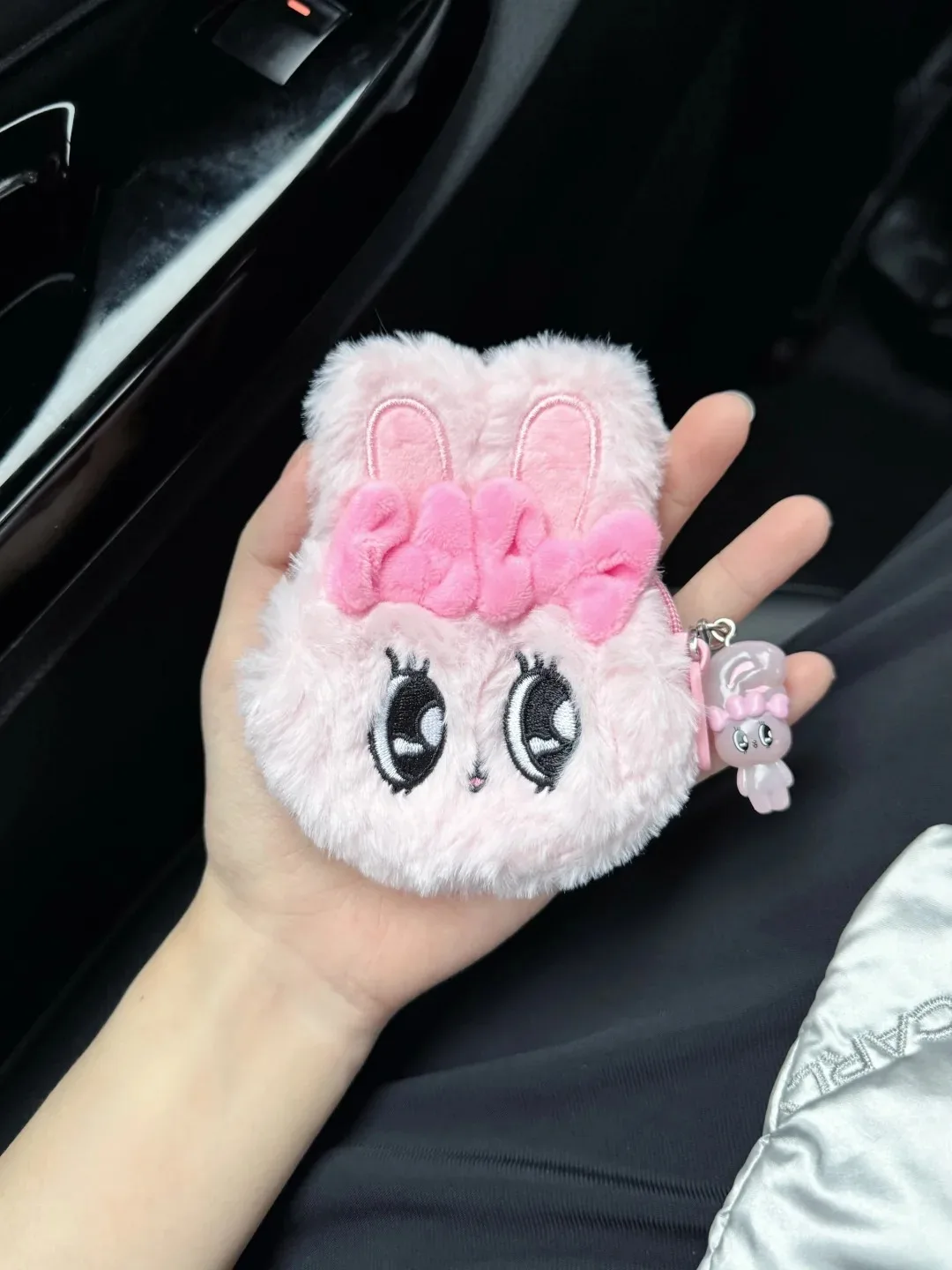 Фото Аутентичный кошелек-гашапон Kitan Esther Bunny: портативный мини-кошелек для монет, брелок-ключница, сумка для хранения для ежедневного использования и путешествий №2