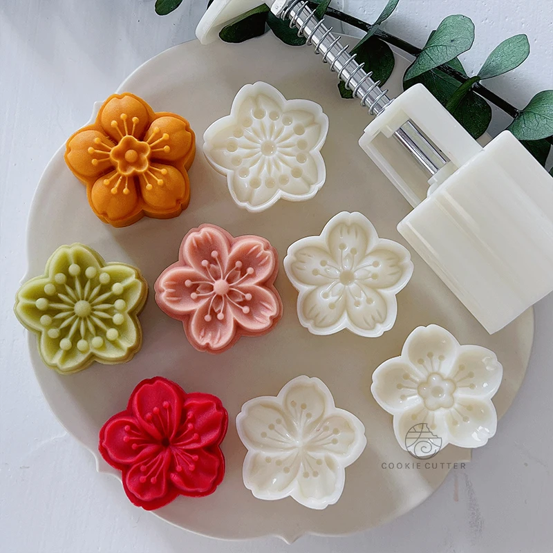 

4Pcs/Set 50g Cherry Blossom Mooncake Mold Mid-Autumn Festival 3D Hand Pressure Flower Shape Pastry Dessert Mung Bean Cake Mold