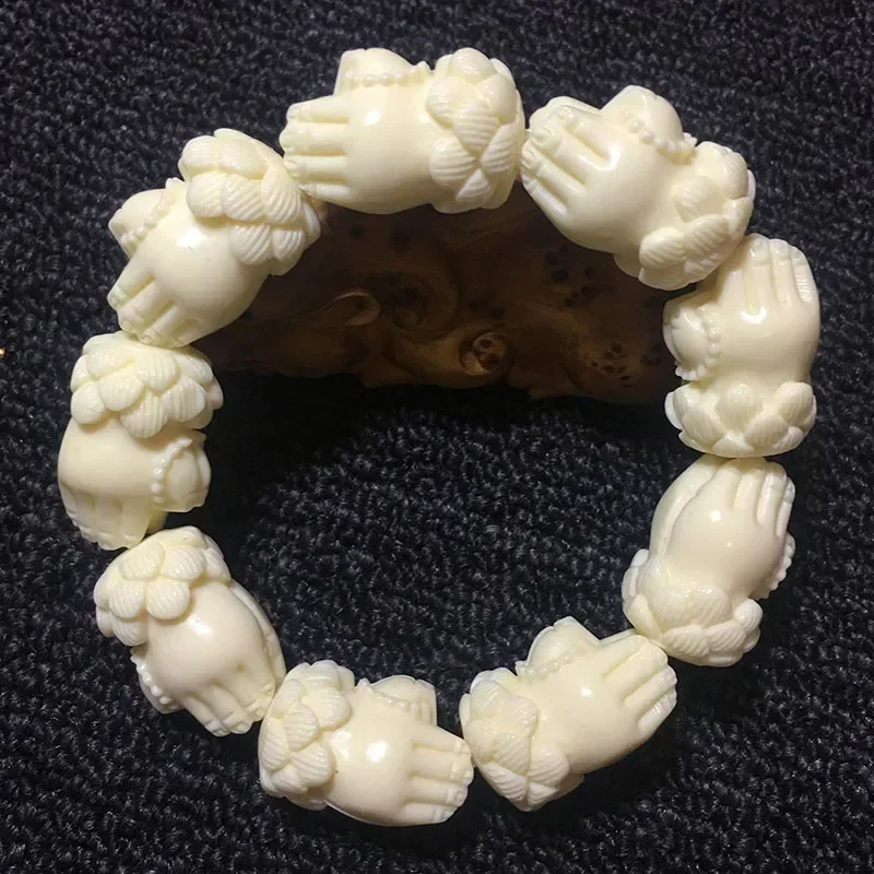 Женский браслет с изображением лотоса бергамота