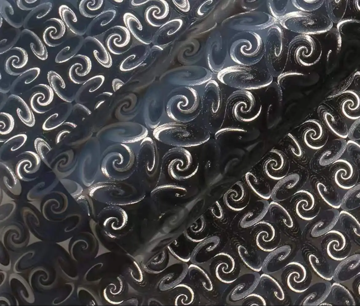 

Виниловая безвоздушная 3d-пленка для автомобилей и мотоциклов