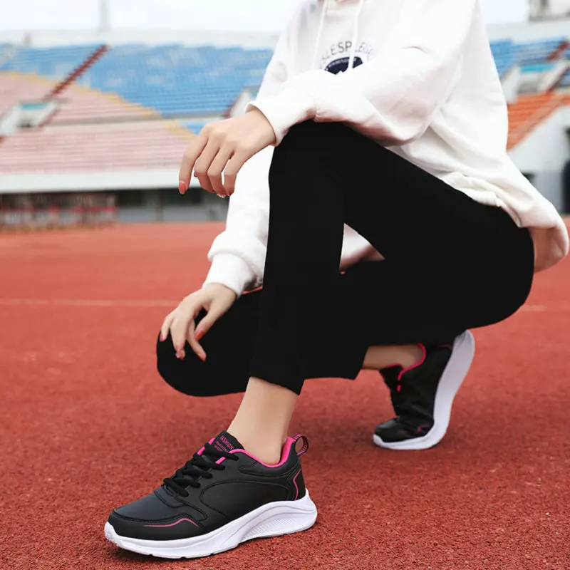 Running Shoes Non-Slip Soft Women's Sports Shoe Leather Upper Shock Absorption Female Sneakers For Women Style Zapatos De Mujere