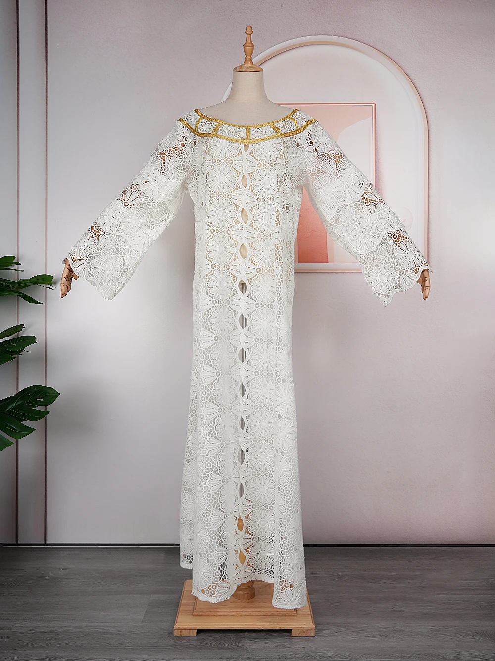 Рисунок 2 - Новинка 2023, кружевное платье MD