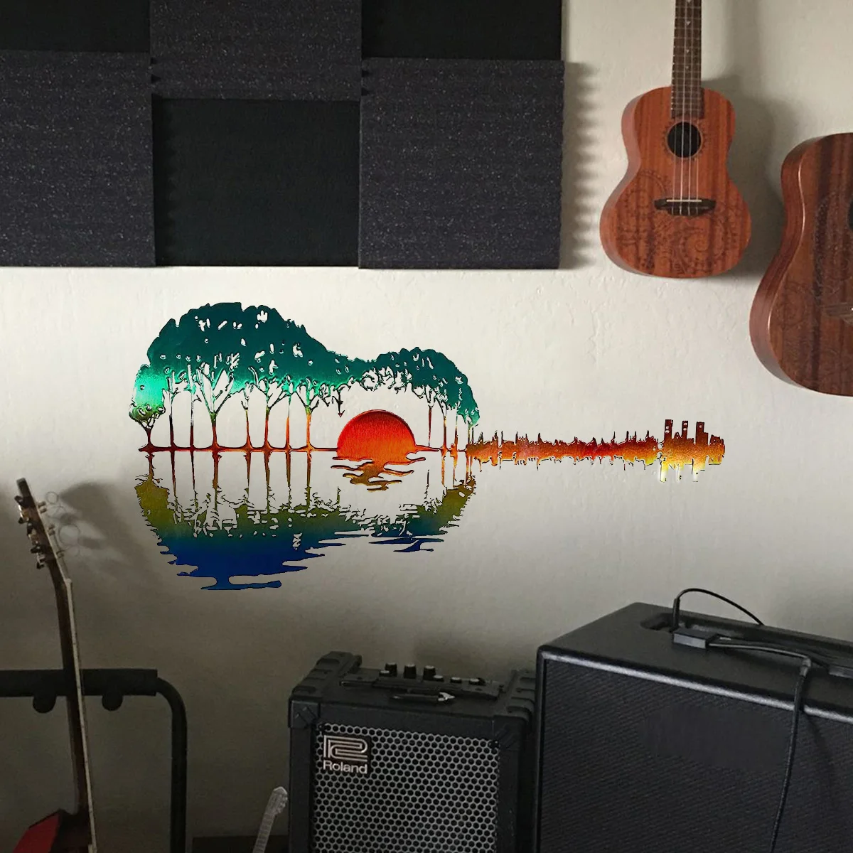 Металлическая художественная настенная гитара подвесная с винтами разноцветное