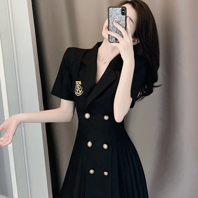 2023 New Fashion Slim Fit Fashion Design Sense Women's Summer Style Waist Wrapped 100 Pleated Suit Dress