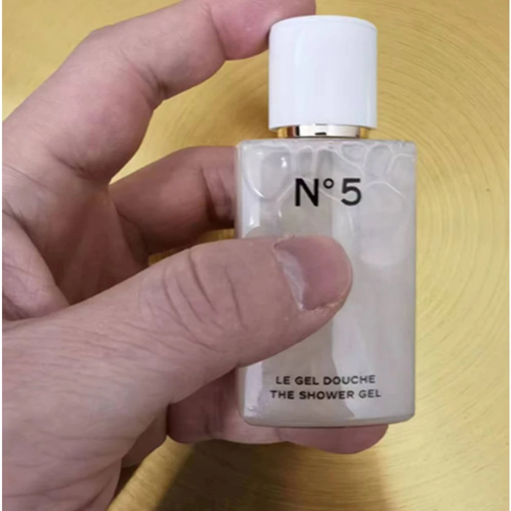

N5 Body Lotion Body Lotion 50ml No.5 Body Wash Moisturizing and Whitening 50ml