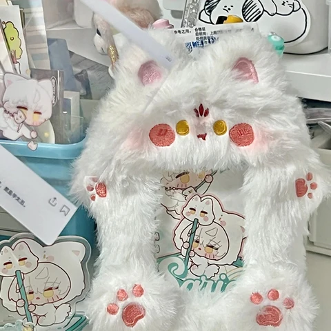 Пушистый держатель для карт в форме кролика