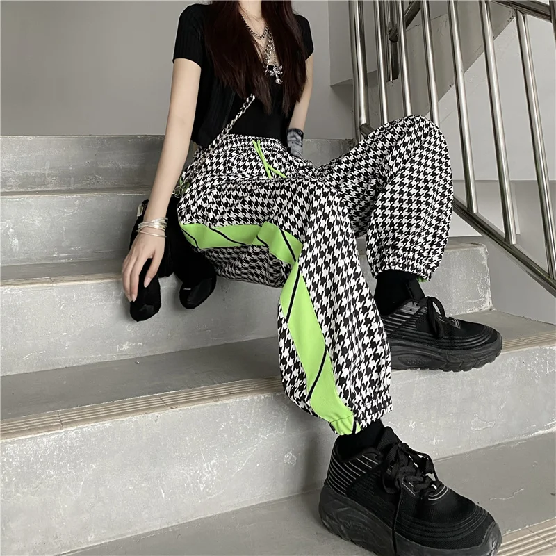 

HOUZHOU уличные спортивные штаны для женщин мешковатые Harajuku корейский стиль джоггеры клетчатые спортивные штаны дизайн 2021 Лето Techwear брюки