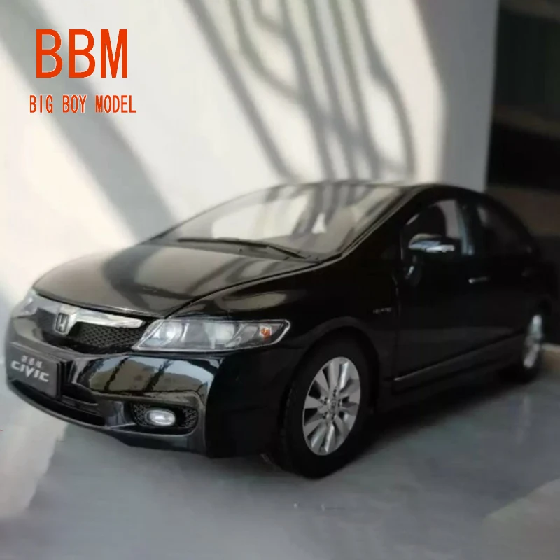 

Модель автомобиля HONDA 1/18 масштаб 8 поколения CIVIC из сплава, Коллекционная модель автомобиля, коллекционные игрушки для мальчиков