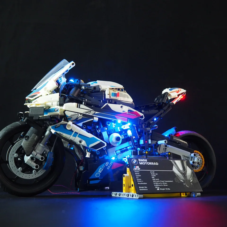 Декоративная лампа для мотоцикла Technic 42130 BMW M1000RR с батарейным отсеком