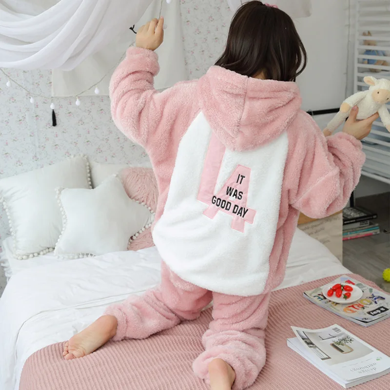 2022 Winter Warm Flannel Women Pajamas Set Autumn Pyjamas Sets Thick Coral Velvet Long Sleeve Cartoon Sleepwear Home Wear