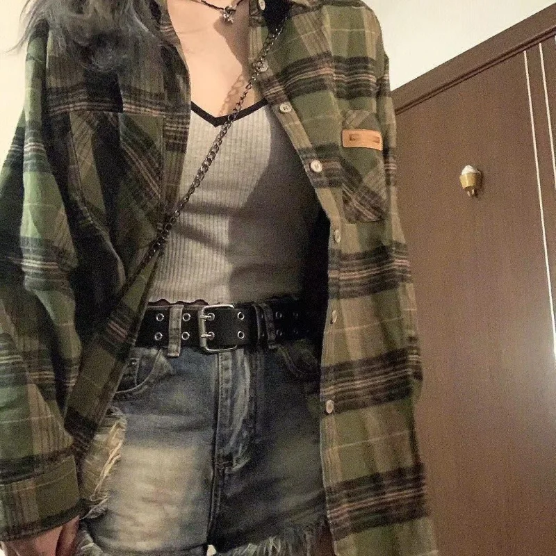 

Deeptown Vintage Women's Plaid Shirt Preppy Harajuku Oversized Blouse Long Sleeve Top Korean Fashion Chic Aesthetic Clothing Y2k