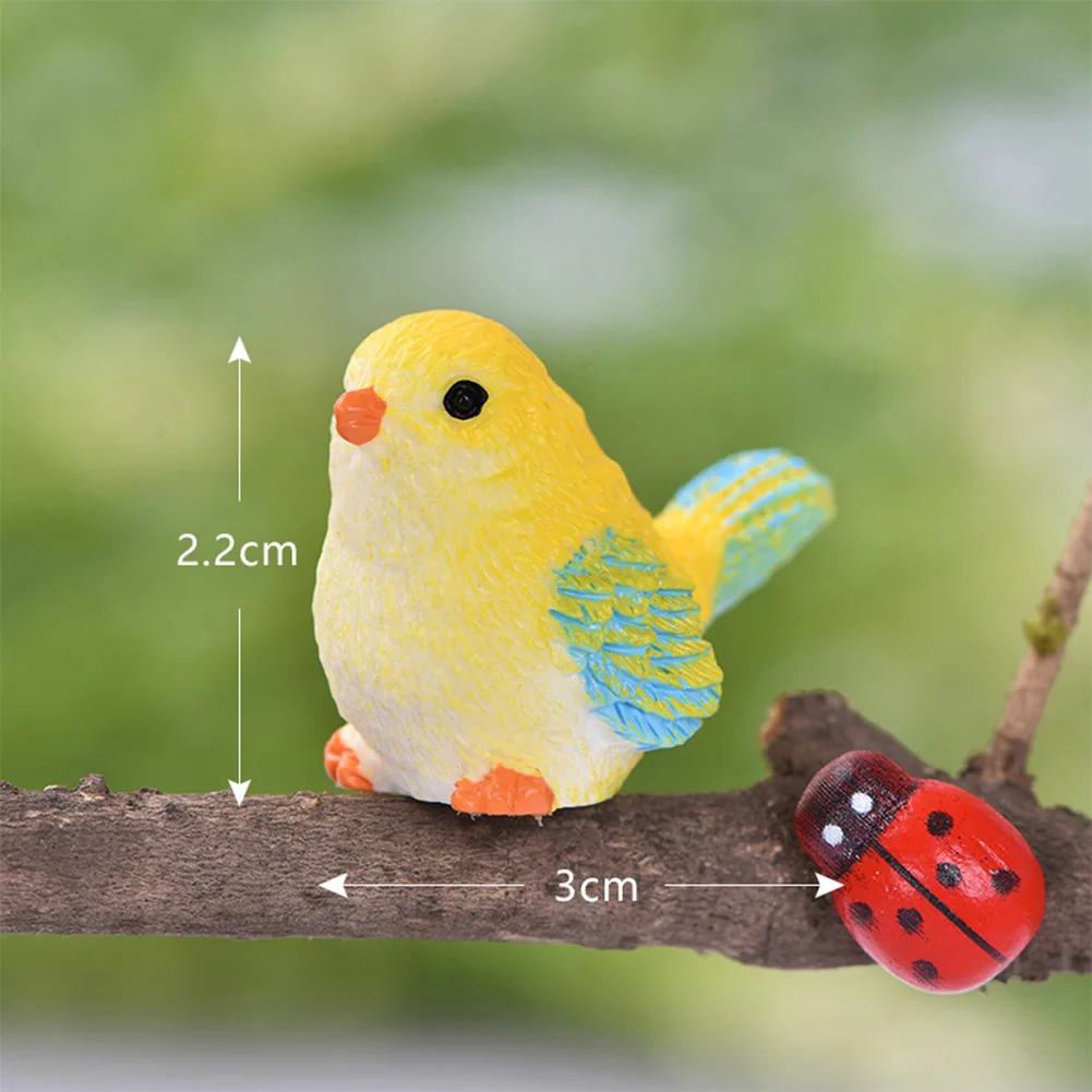 

4PCS Resin Small Ornament Birds Miniature Realistic Shapes Garden Ornaments Fairy Hand-crafted Garden Decor Party Accessories