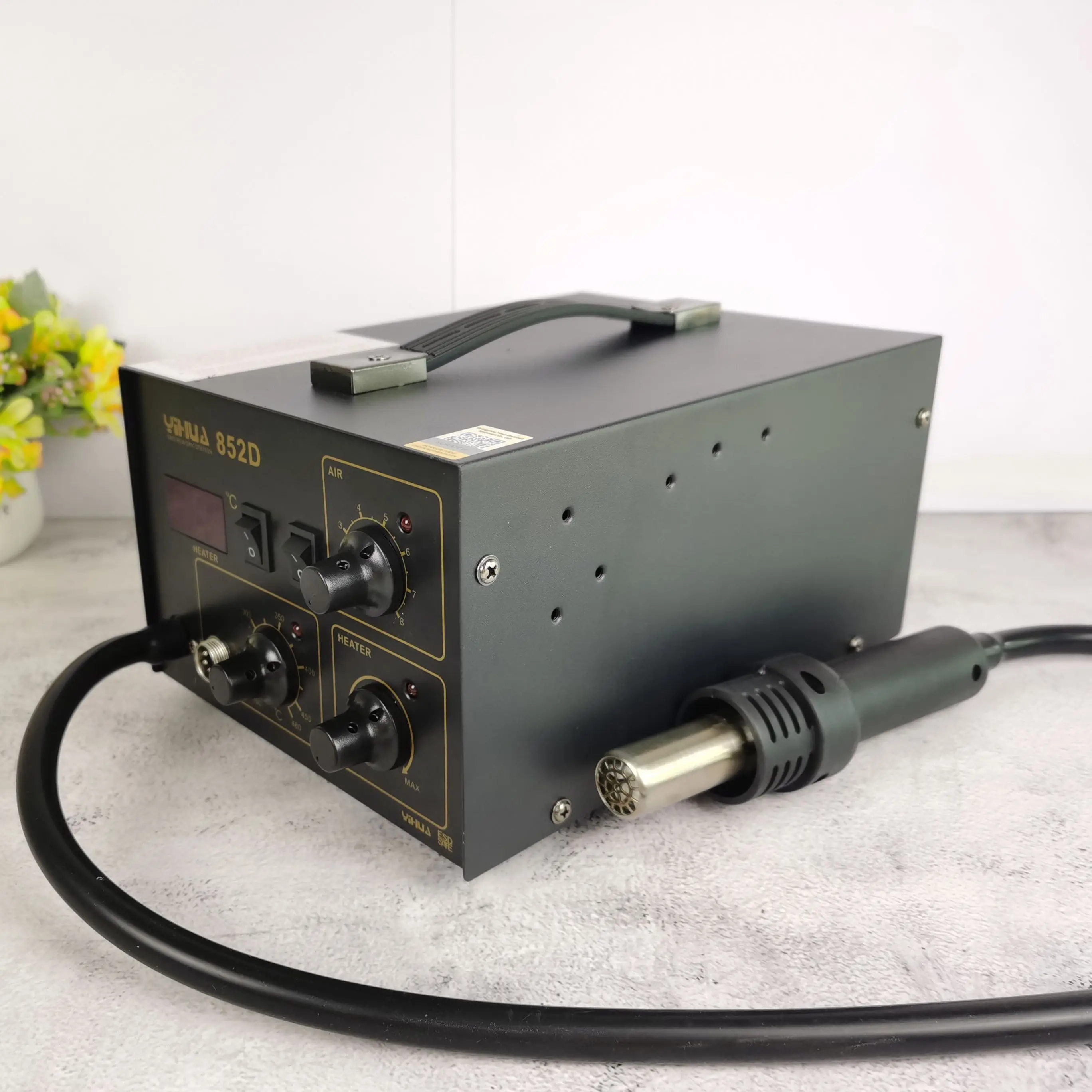 

YIHUA 852D Hot Air Soldering Station With Soldering Iron Heat Gun Tool BGA Welding Station SMD Desoldering Station