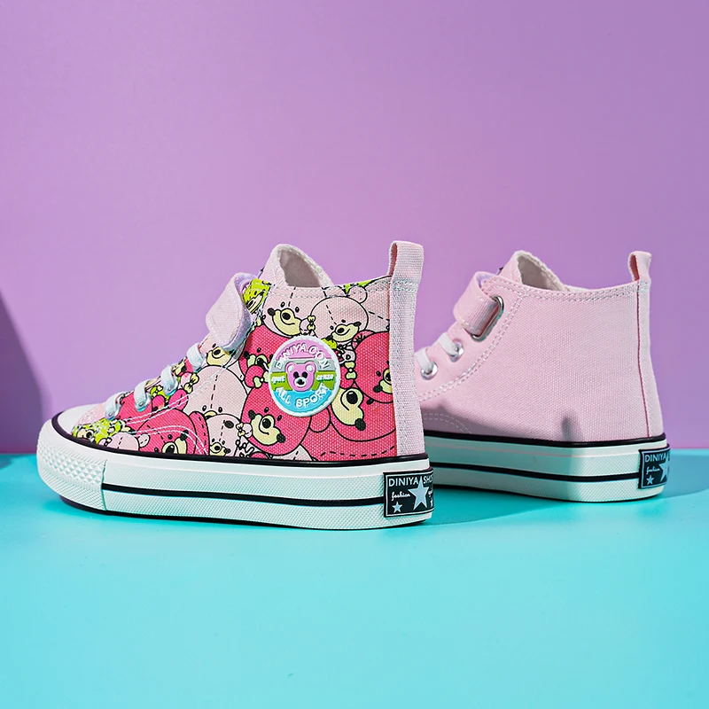 Trendy Pink Children's Shoes Spring 2022 Cute Cartoon Bear Sneakers Boy Comfortable Flat Kids Shoes High top Canvas Shoes Girls