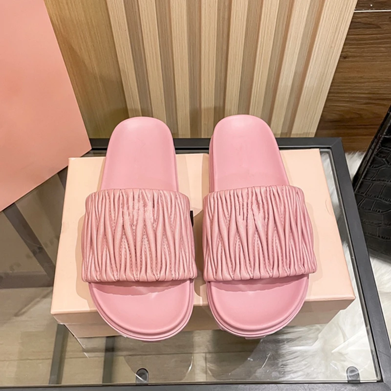 2023 Summer European and American New Pleated Height Increased Thick Slippers