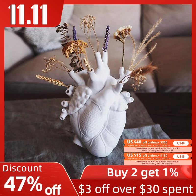 

Resin Heart Shape Vase Flower Pot Art Style Sketch Exquisite Sculpture Vase Home Room Decoration Carfts