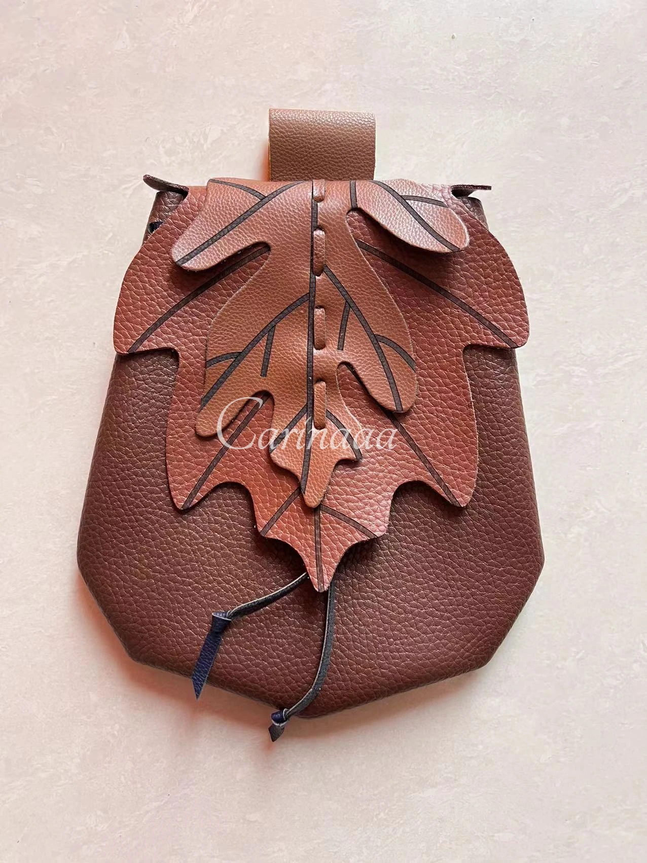 Кожаный кошелек на шнурке в средневековом стиле викингов маленькая сумочка с