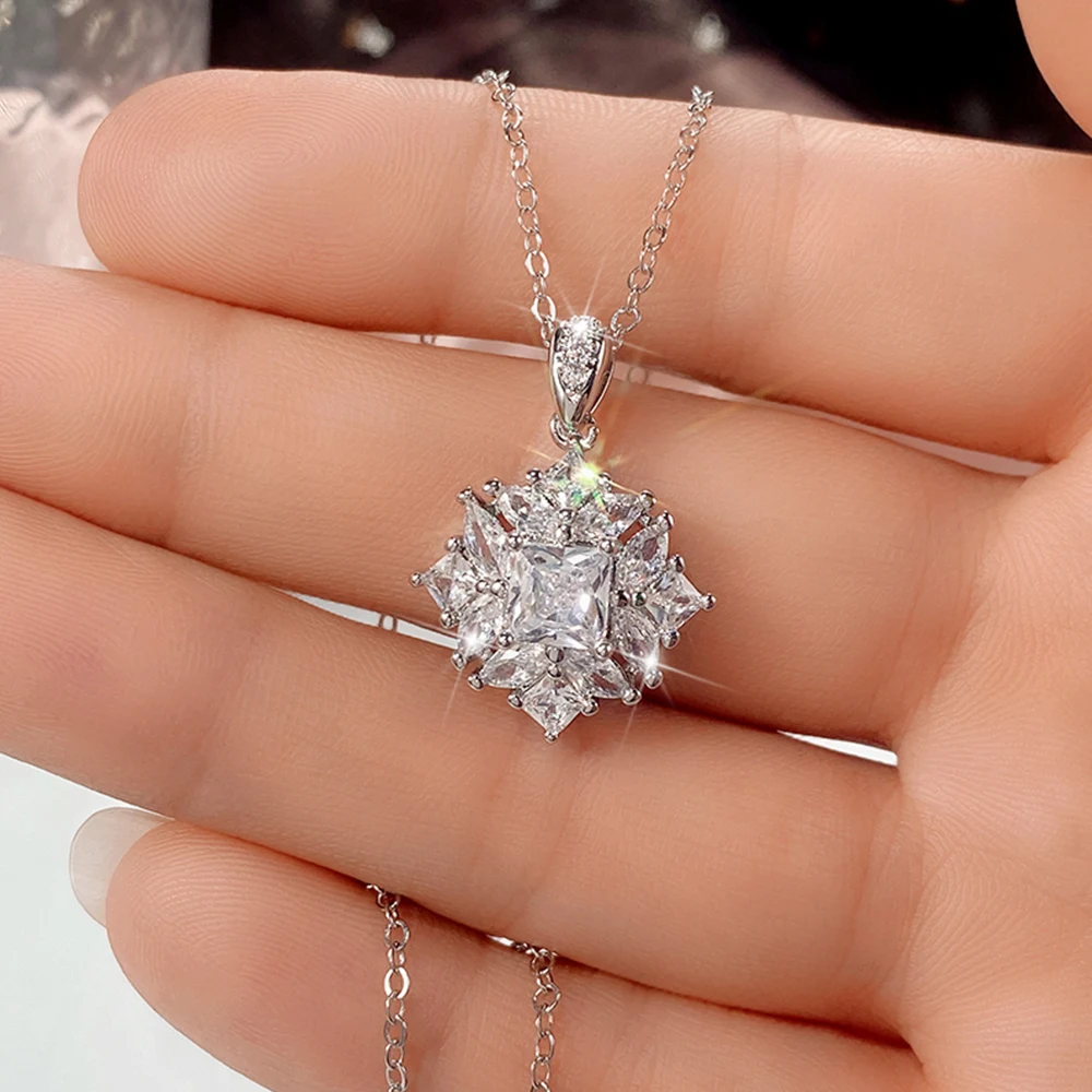 

CAOSHI Stylish Luxury Lady Wedding Necklace with Shiny Crystal CZ Pendant Elegant and Generous Female Engagement Accessories