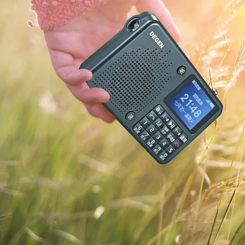 Фото Для DEGEN DE666 4G Smart Radio: портативная сетевая рация с голосовым управлением AI, проигрывателем TF-карт, LED-фонариком и функцией телефонных звонков №5