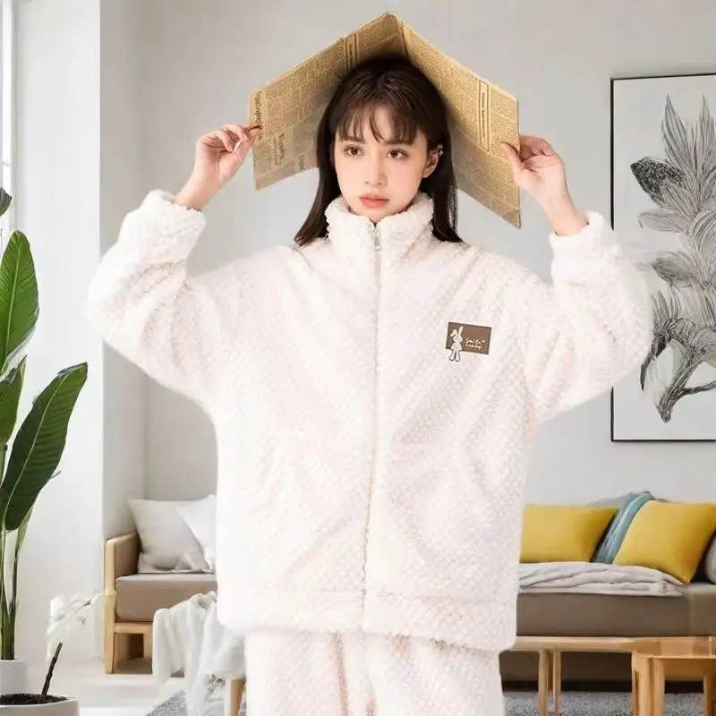 Пижамы из кораллового флиса женские зимние утолщенные комплекты домашней одежды