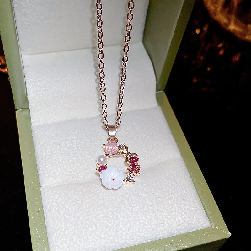 

Small Flowers Circle Pendant Necklace Sweater Clavicle Chain Necklace Women