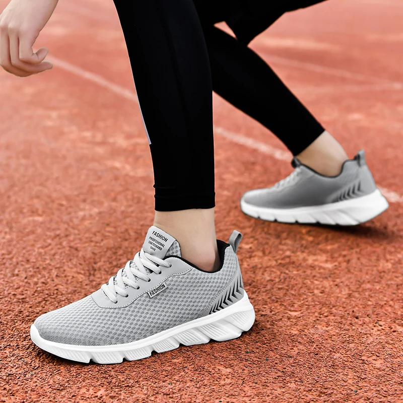 

Men Light Mesh Casual Shoes New Hot Sport Shoes Breathable Brand Outdoor Walking Sneakers Comfort Sneakers Plus Large Size 39-48