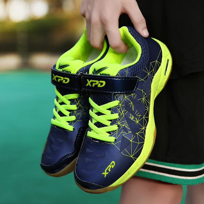 

Men Kids Pickleball Shoes Fashion Badminton Tennis Sneakers Breathable Indoor All Court Shoes Racketball Squash Volleyball Shoes