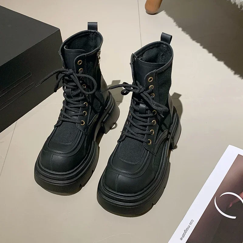 

Женские зимние ботинки со шнуровкой, на толстой подошве