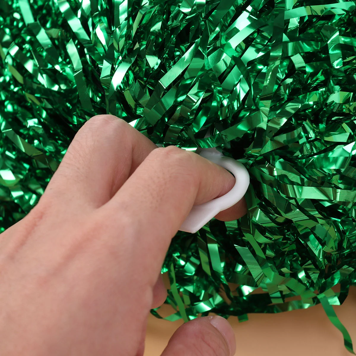 Рисунок 3 - Яркие игрушки для занятий спор