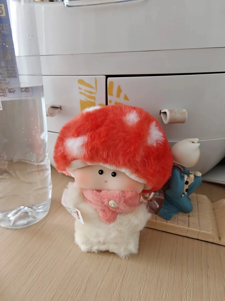 Фото Плюшевая кукла Sowii Tutu в закрытой упаковке, милая мягкая игрушка-грибок, подвесное украшение, коллекционный подарок для взрослых. №4