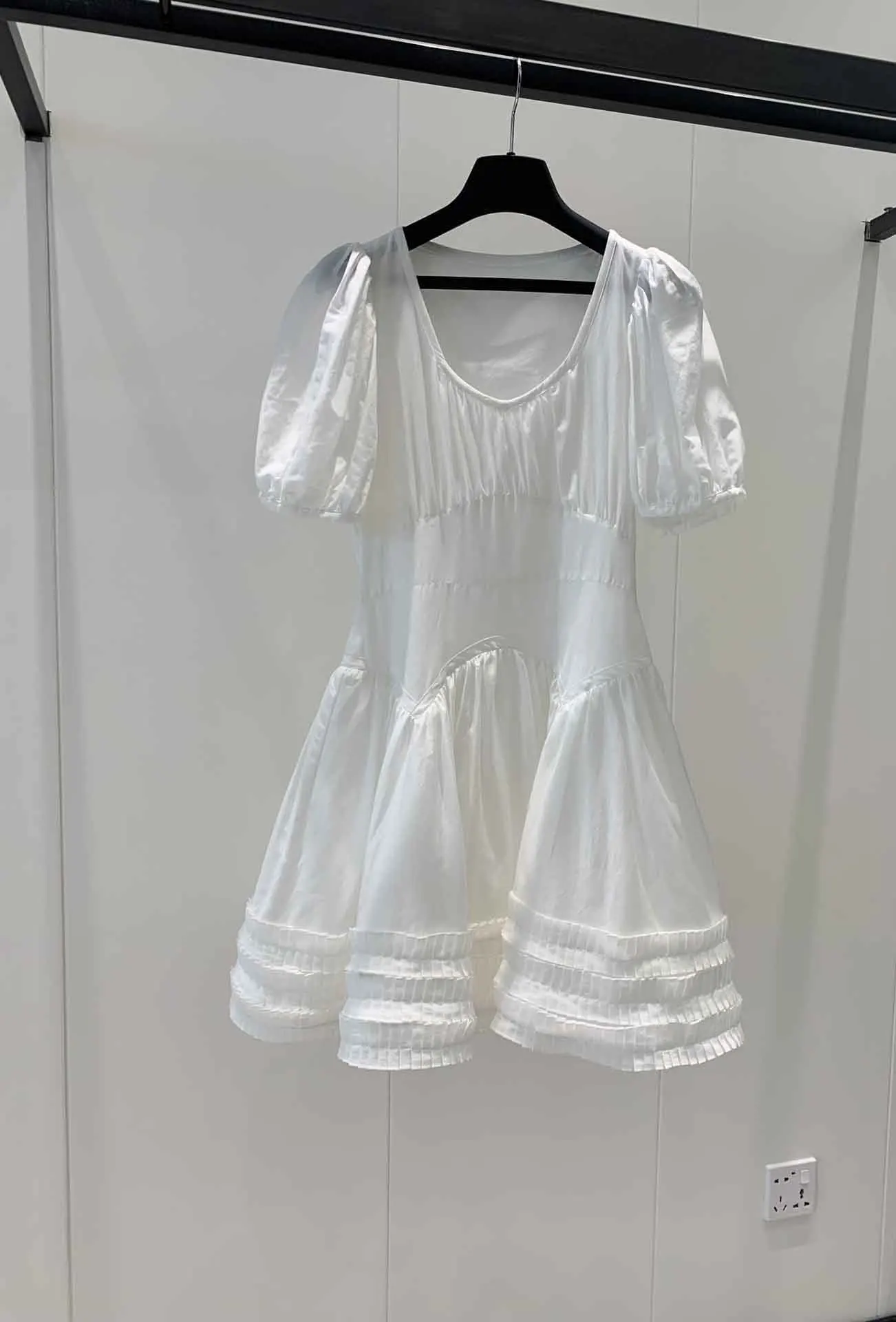 

New haute couture dresses for spring and summer