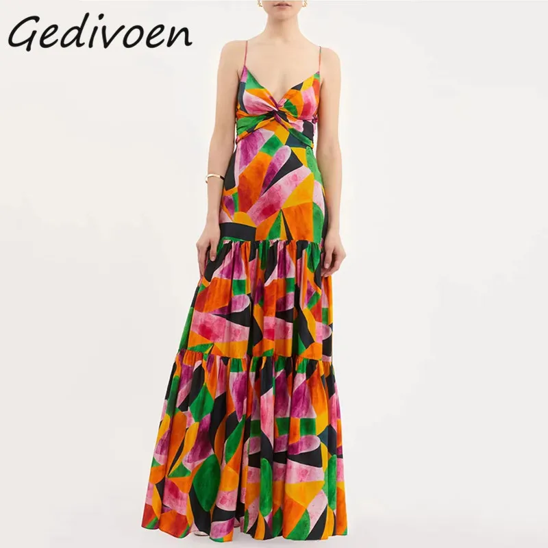 

Женское платье с V-образным вырезом, открытой спиной и рюшами