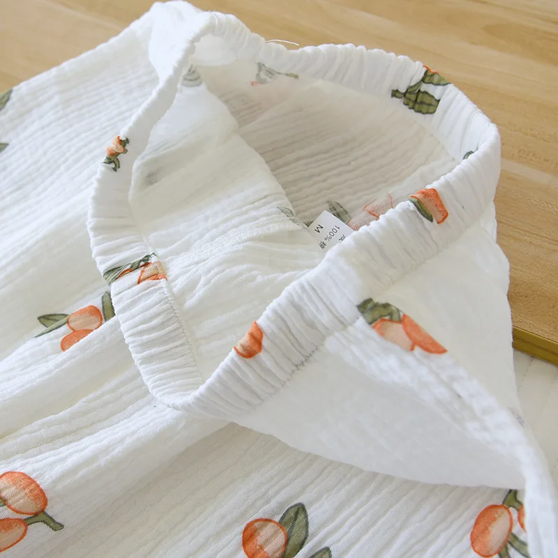 V-neck Pajama Set Women Pyjamas Loungewear Short-sleeved Cropped Pants Mom Soft Crepe Chest Pad Summer Thin Homewear Sleepwear