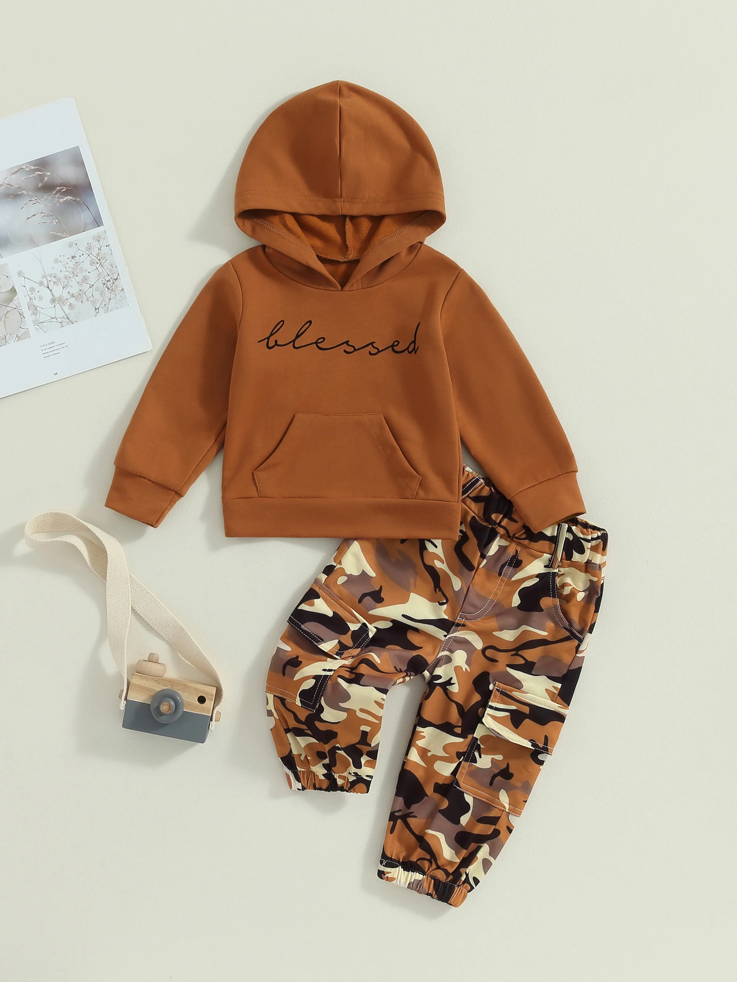 

Adorable Toddler Girl Winter Clothes Set with Blessed Hoodie and Camo Pants - Perfect Tracksuit for Your Little Princess