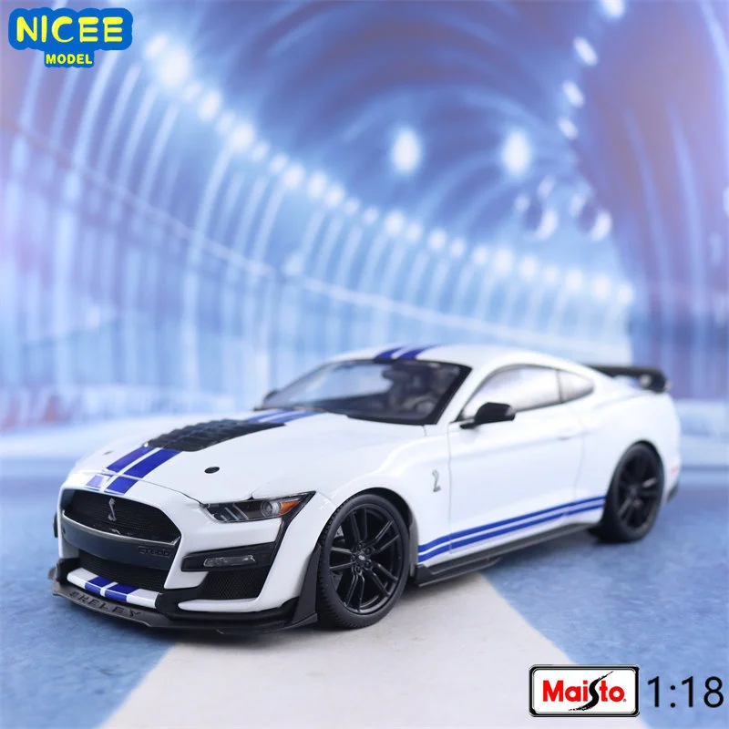 

Maisto 1:18 2020 Ford Mustang Shelby GT500 High Simulation Diecast Car Metal Alloy Model Car kids toys collection gifts B903