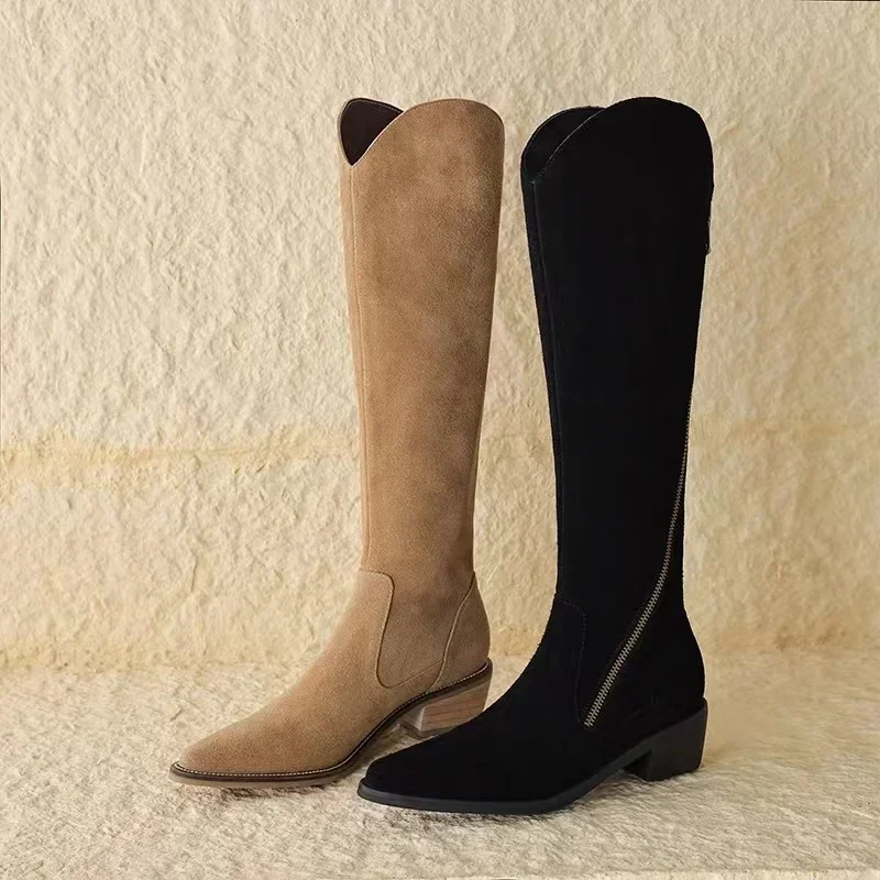 Сапоги рыцарские женские на грубом каблуке осень/зима 2024