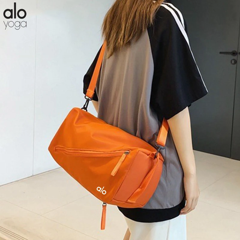 

ALO Yoga Solid Color Bag for Women 2023 New Summer High Capacity Crossbody Bag for Leisure Lightweight Sports and Fitness