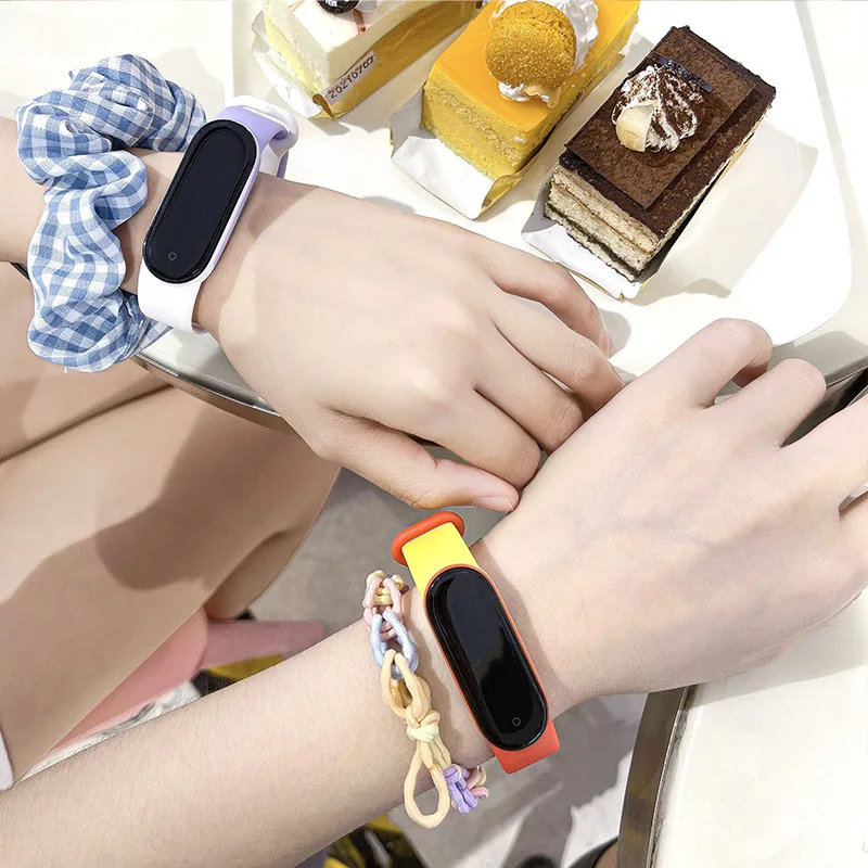 For Xiaomi Mi Band 7 6 5 4 3 Watch Silicone Solo Loop Wrist Two Color Strap Accessories Stylish XiaoMI band Belt Bracelet