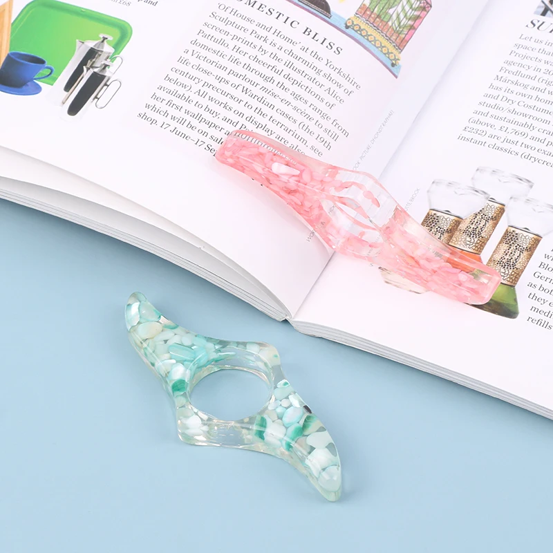 

1Pc Thumb Book Support Book Page Holder Convenient Bookmark School Office Supplies Book Thumb Holder for Book Lovers