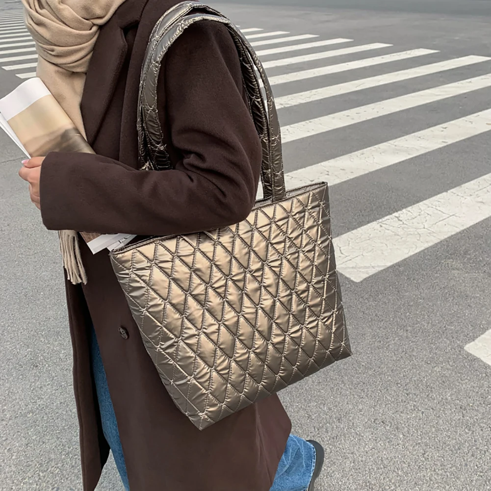 

Women Space Padded Cotton Feather Down Pure Handbag Large Fashion Feather Down Bag Retro Straddle Bag
